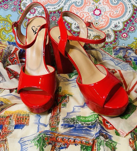 Nwt hot miami - hot, patent