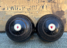 PAr VINTAGE LIGNUM VITEA LAWN BOWLS~HEART & DIAMOND MOUNTS~DECORATIVE~WOOD CRAFT