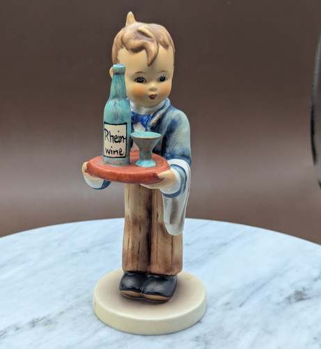 Vintage hummel figurine - hummel, waiter