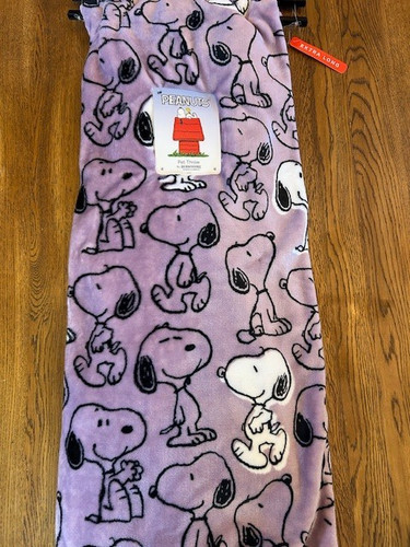 Peanuts snoopy plush throw - snoopy,