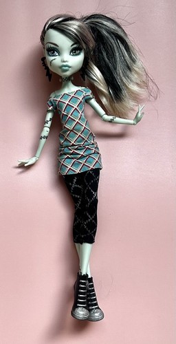 Monster high 2011 - monster,