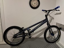 Onza T-Comp Trial Cycle
