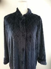 M&S NAVY DIAMOND DESIGN VELOUR