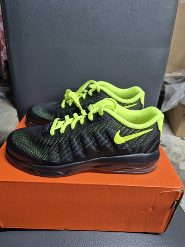 Nike air max - max, invigor