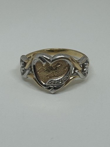 9ct solid gold - rings, size