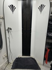 St Tropez Verso Spray Tan Booth