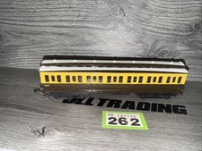 Tri-ang Hornby GWR livery Clerestory Coach 5017