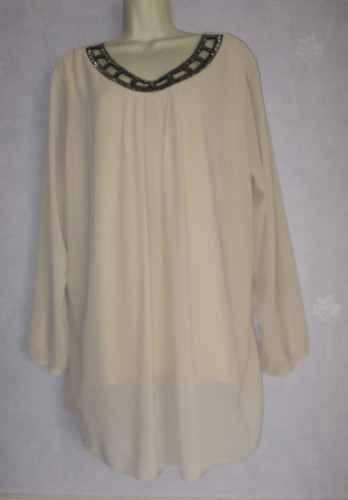 New ladies size feature - new, xl