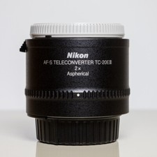 Nikon TC-20E III Teleconverter