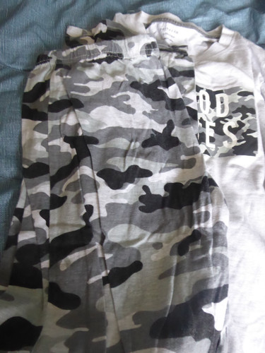 Primark good vibes camo boys - good,