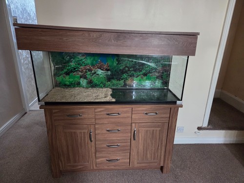 4ft fish tank - stand, used