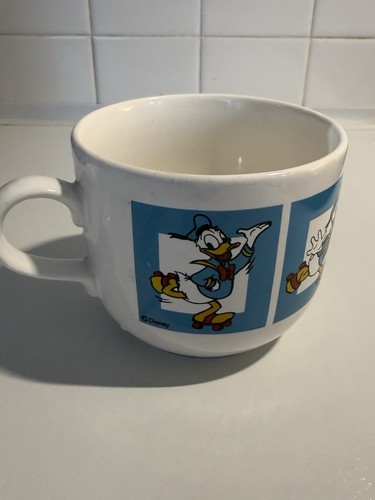 Large donald duck mug cup - large,