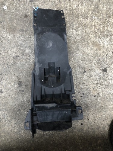 Suzuki gsxr750 2004 under tray - gsxr750,