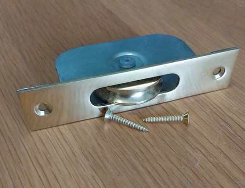 Single axle roller sash window - roller,