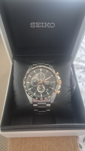 Seiko chronograph 6t63 quartz - chronograph,
