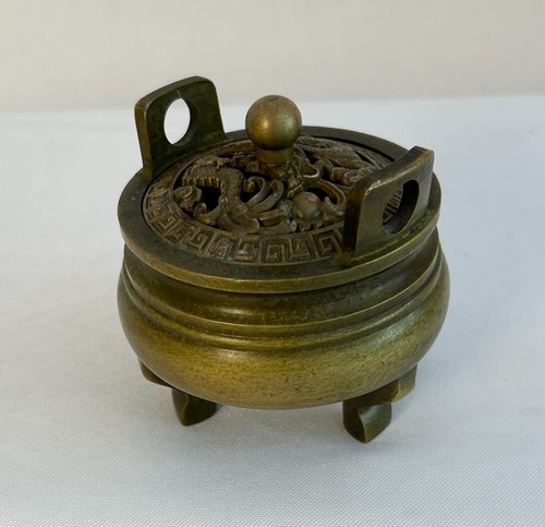 Vintage chinese brass tripod - vintage,