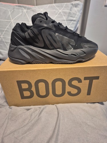 Adidas yeezy boost - adidas,