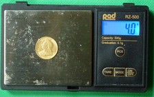 1900 Queen Victoria 22ct Gold Half Sovereign - 4g