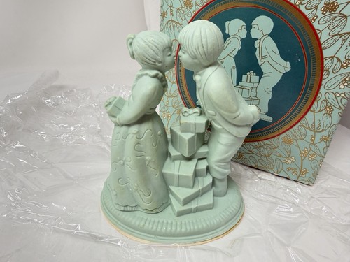 Vintage avon under - vintage,