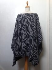 Cristina Chiti NWOT poncho OS grey black zebra stripes blanket weave, with wool