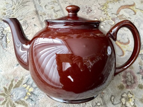 Large antique sadler - large,