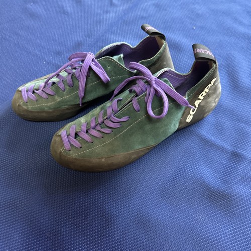 Scarpa rock climbing - rock,