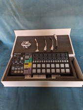 Arturia Beatstep Pro Step Sequencer Black Limited Edition