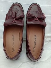 Boulevard Women's Slip On Tassel Moccasin Shoes Patent Bugundy used size 6
