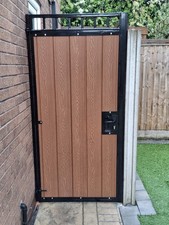Composite Gate, Pedestrian