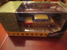 Vanguards VA08901 Hidden Treasure Austin 1800 Limeflower Green Boxed 1:43