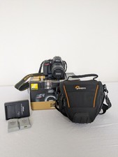 Nikon D5600 24.2 MP Digital SLR Camera, 18-55mm Lens - excellent condition. 