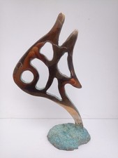bronze sculpture 