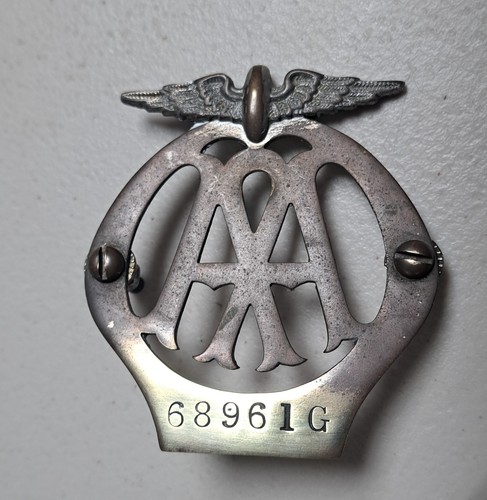Vintage badge november - vintage,