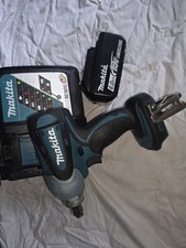 Makita DTW251Z 18V Impact Wrench Set - Blue