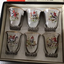 hunting scene shot glasses