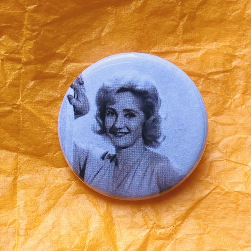 Liz fraser new - liz, badge