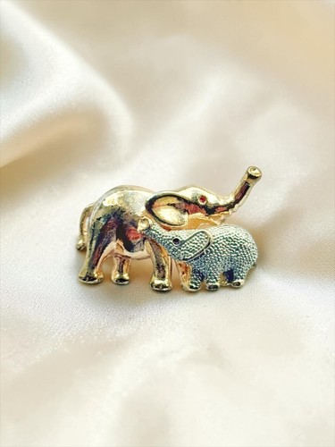 Vintage mother baby elephant - vintage,