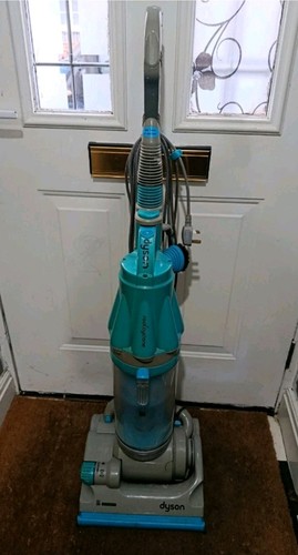 Dyson dc07 vacuum cleaner - dyson,