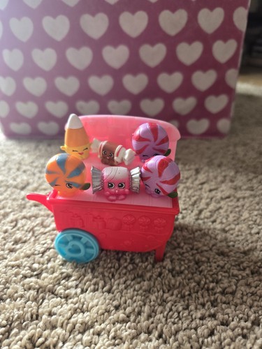 Shopkins sweet candy stand - /,