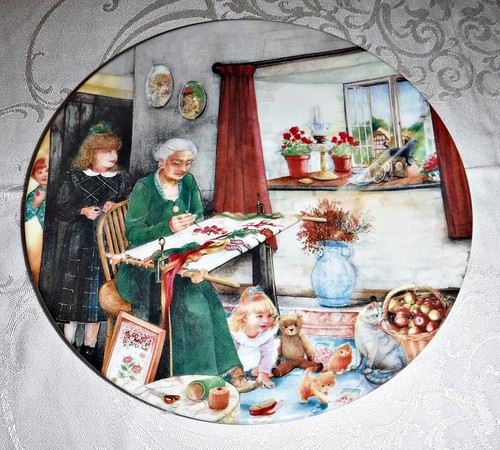 Royal doulton bone china - *royal,