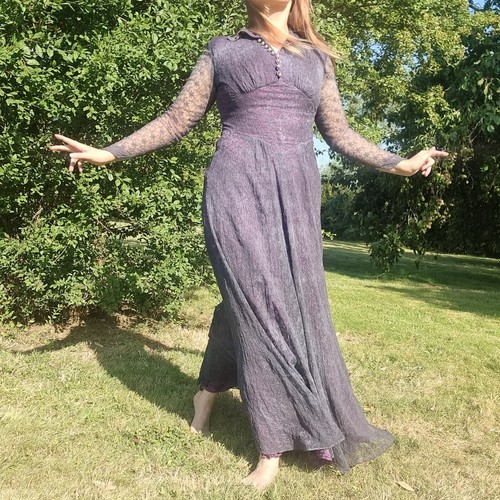 Vintage 1940s gothic purple - vintage,