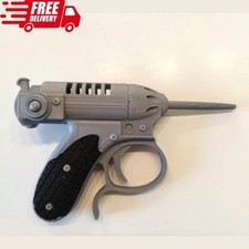 Stylish Men In Black Noisy