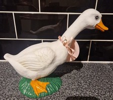Artline Resin/Plastic Goose