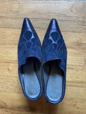 Donald J Pliner Western