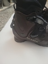 Scarpa T3 telemark ski boot