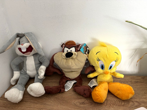 Boots looney tunes plush soft - looney,