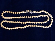 VINTAGE STYLE PEARL NECKLACE