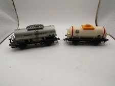 HORNBY DUBLO 3 RAIL , 2  X