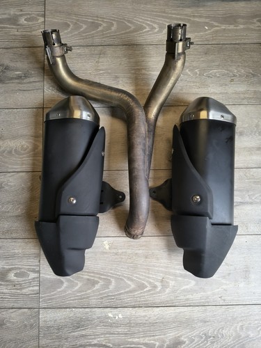2015 triumph speed triple 1050 - triumph,