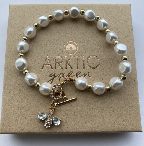 Desirable pearl bracelet - desirable,